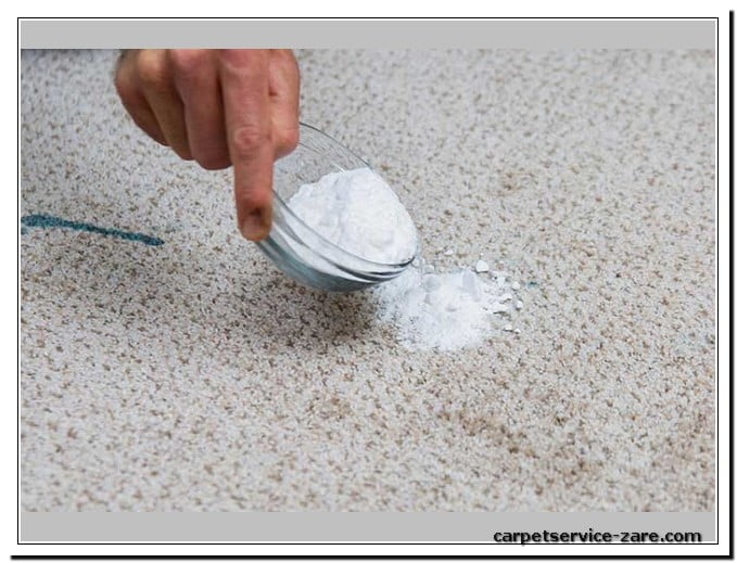 تمیز کردن لکه روغن از روی فرش با جوش شیرین
